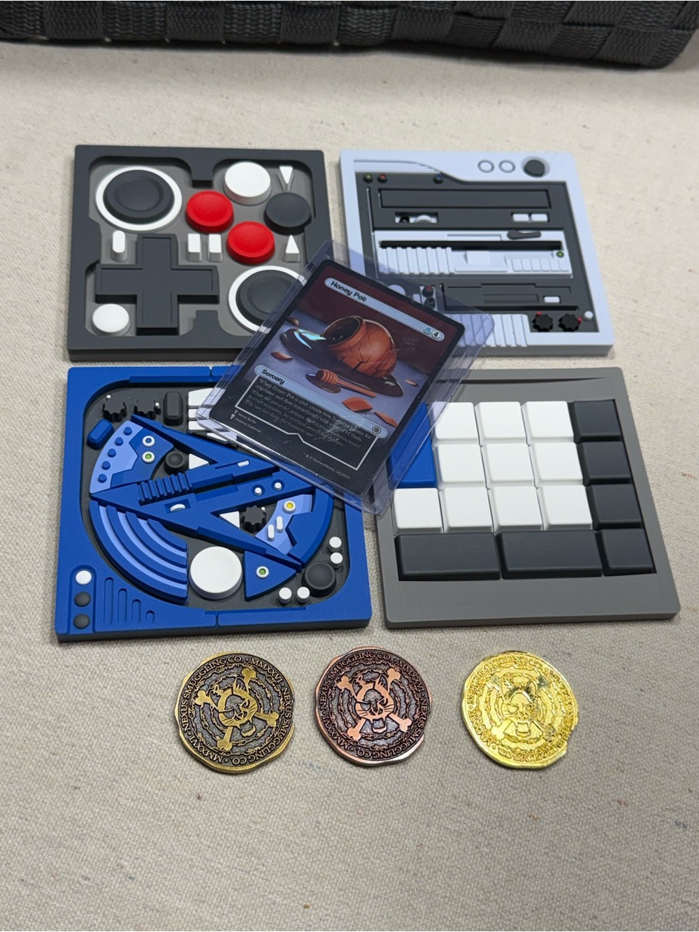 GamersNexus - Coasters, Coins & Honey Pot Card Set - 8 pc Set